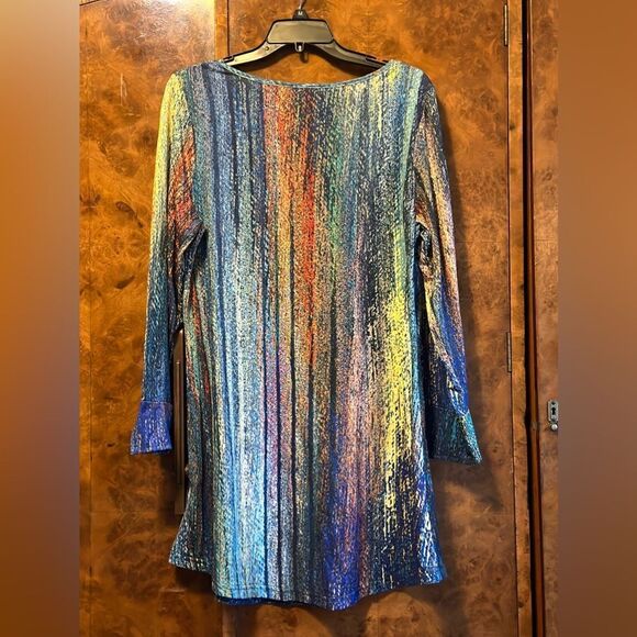 Artsy blouse  - Picture 4 of 4